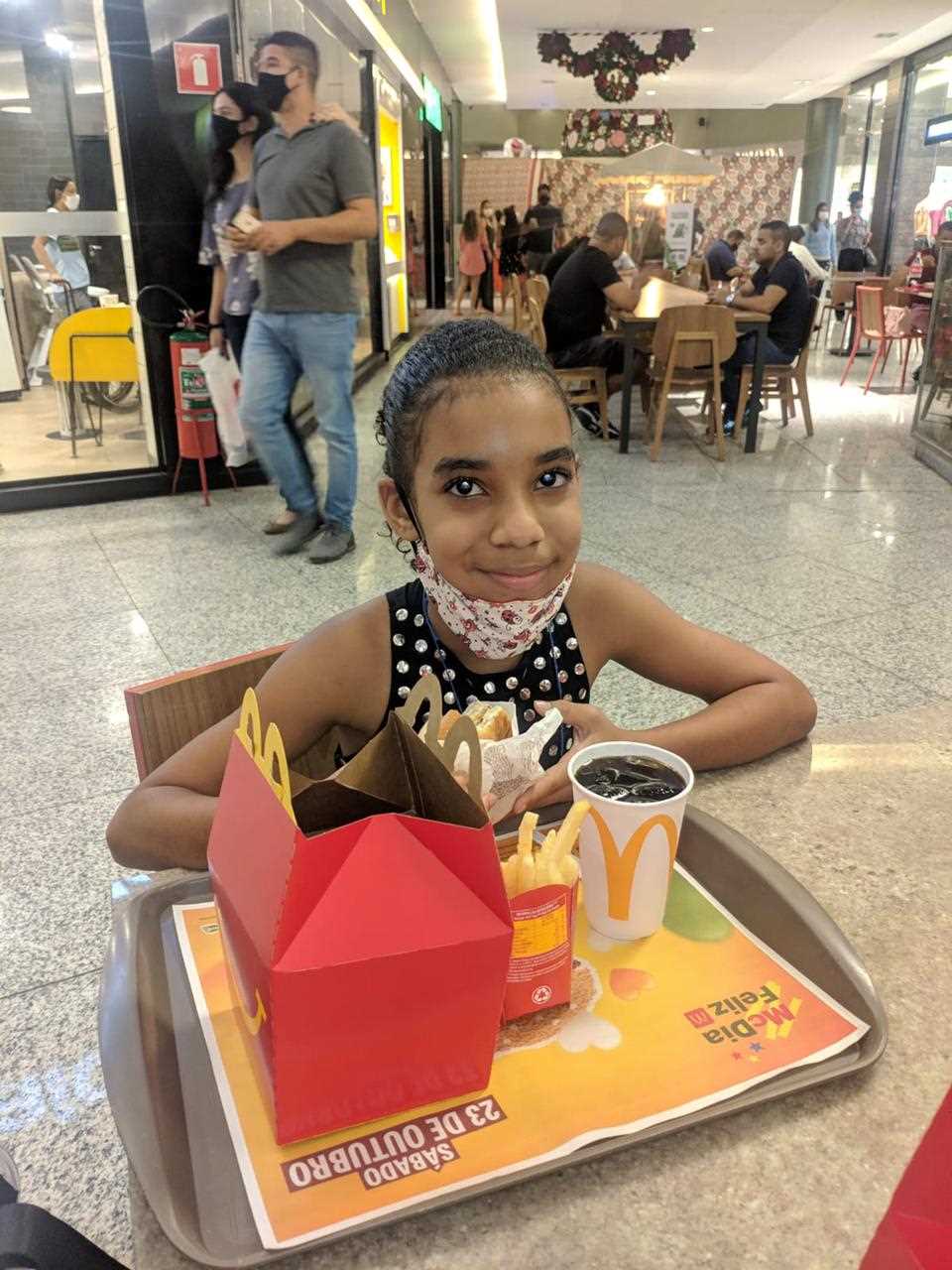 Camacã: Ação da Prefeitura leva alunos ao cinema em um dia inesquecível